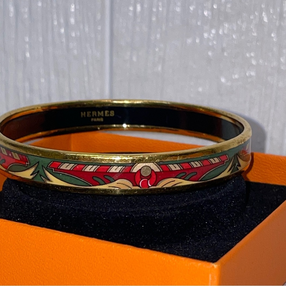 Hermes Enamel Bangle Bracelet! - Picture 8 of 9